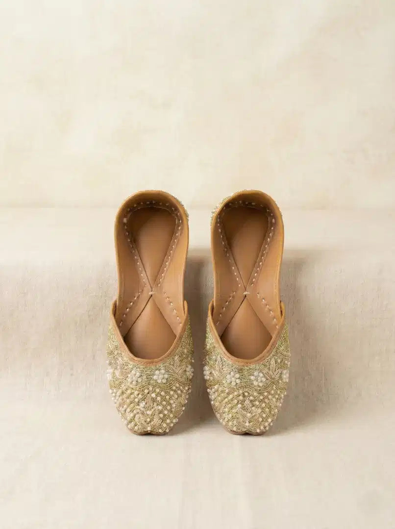Gold Pearl
