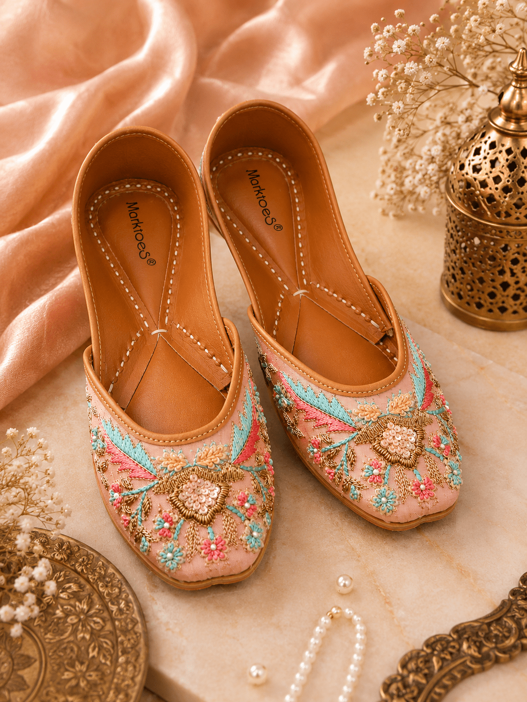 Gulnaar – Handcrafted Leather Mojri for Women - Marktoes